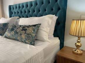Luxury 2bed 10 min to the beach